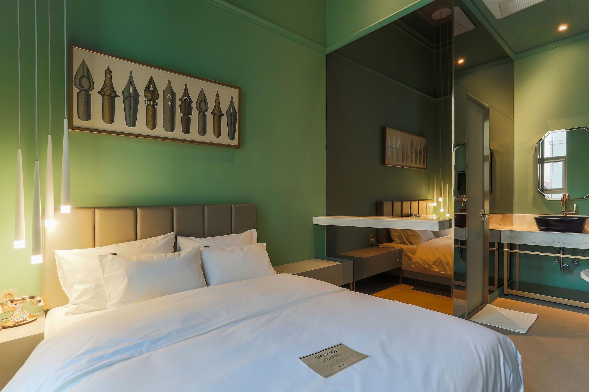 סיאול H Avenue Hotel Kondae Seongsu מראה חיצוני תמונה