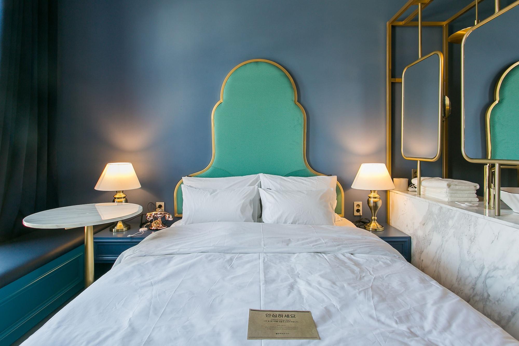 סיאול H Avenue Hotel Kondae Seongsu מראה חיצוני תמונה