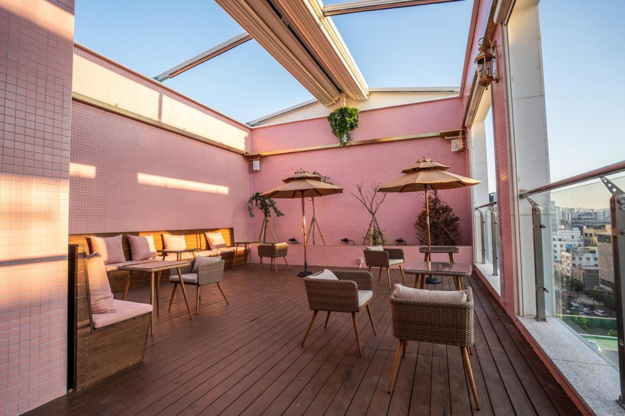 סיאול H Avenue Hotel Kondae Seongsu מראה חיצוני תמונה